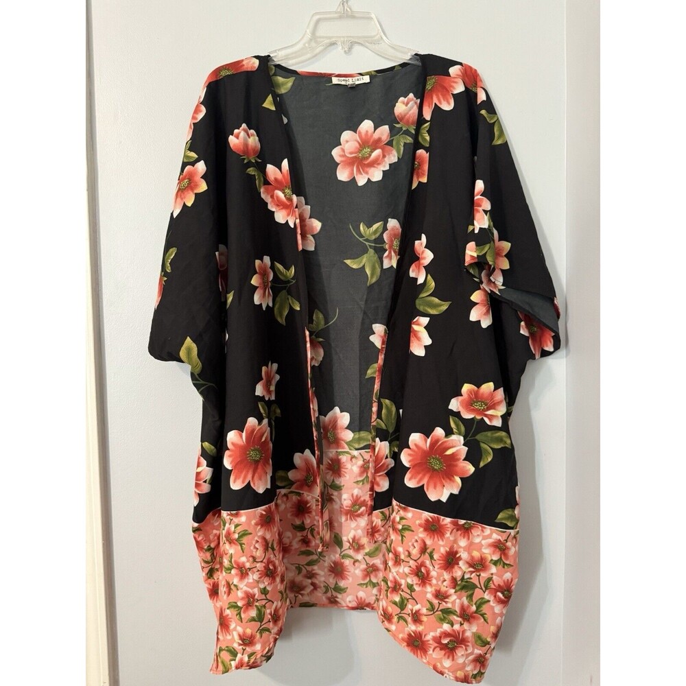 Speed Limit Open Poncho Kimono Women Plus 2X Black Pink Floral Dolman Sleeves
